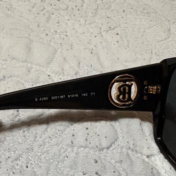 Burberry Black Sunglasses